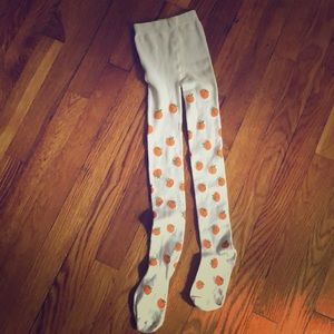 Super cute pumpkin leggings!